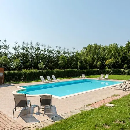 Apartament With 2 Bedrooms In With Shared Pool And Wifi *