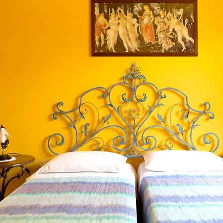 With 2 Bedrooms In With Shared Pool And Wifi Apartament